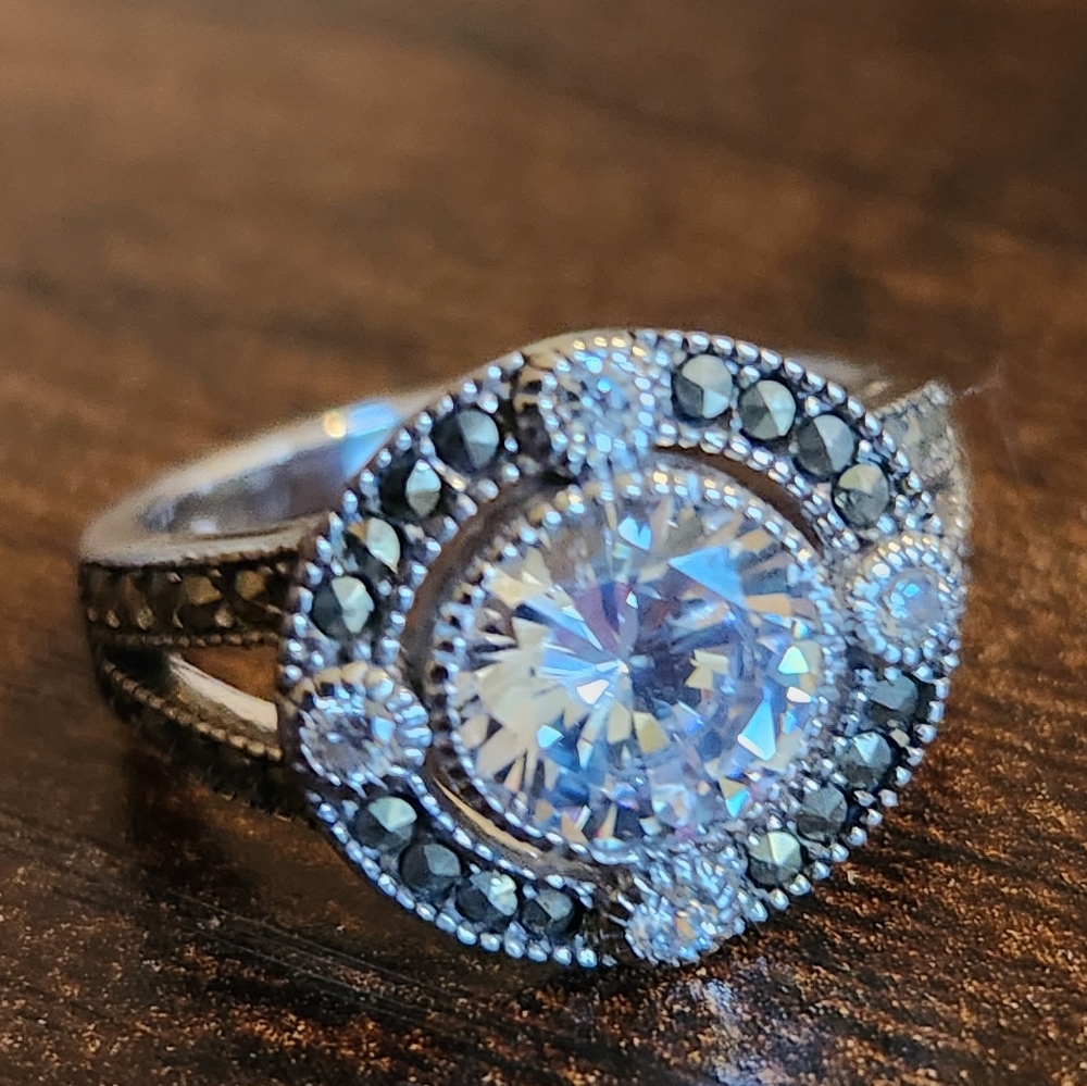 ​💍 VINTAGE 925 Thailand Marcasite CZ Halo Split Shank Ring - Picture 10 of 14